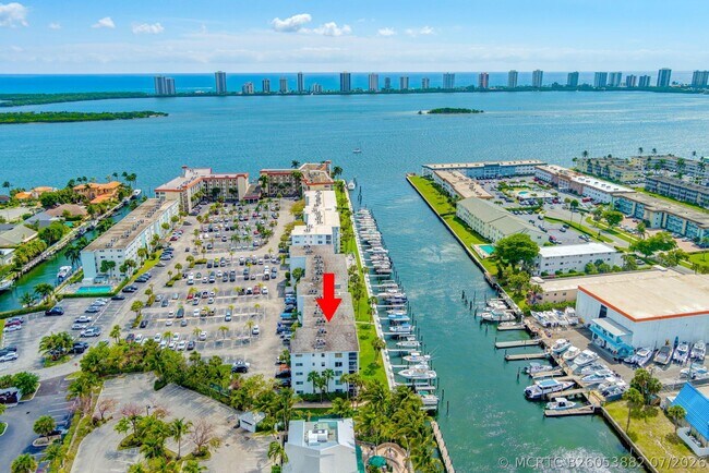 Foto del edificio - 108 Paradise Harbour Blvd