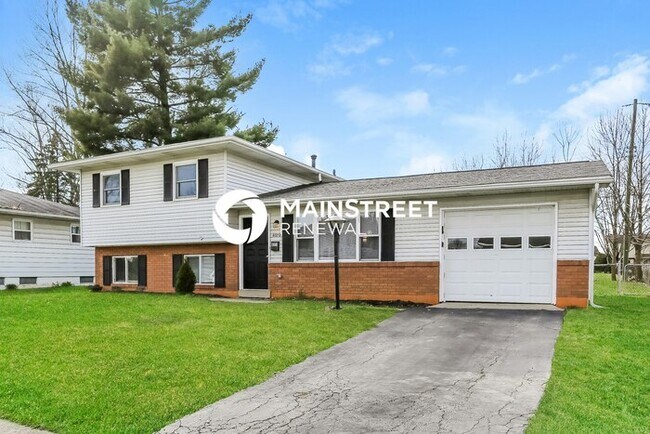 Foto del edificio - 3 Bedroom Pet-Friendly Home in Columbus, O...