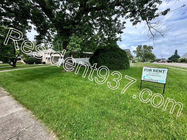 Foto del edificio - Updated 3 Bed 1 bath Home