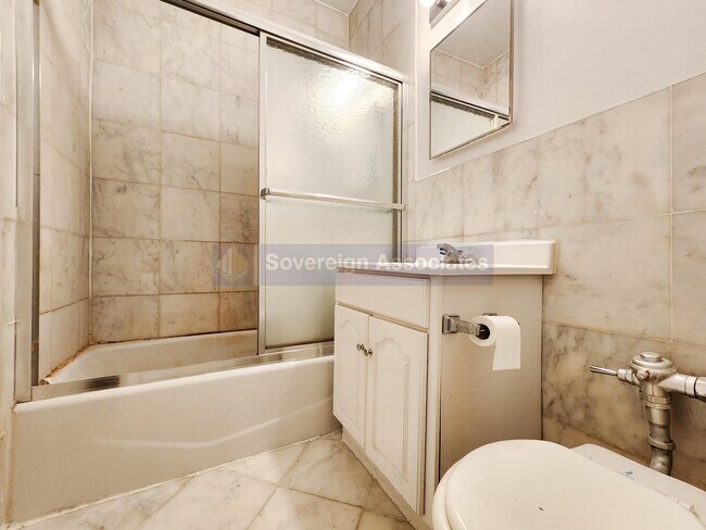 Foto del edificio - 156 E 85th St