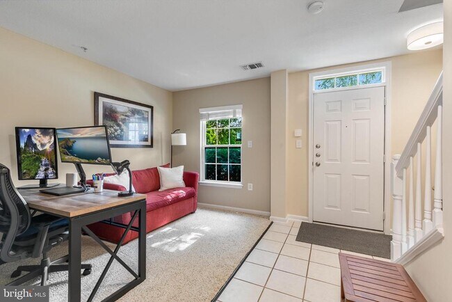 Foto del edificio - 21800 Flanders Ct