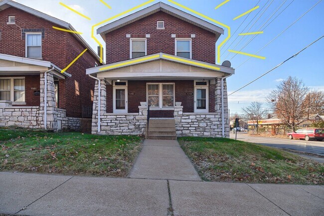 Building Photo - 5352 Itaska St