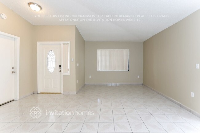 Building Photo - 5790 SW 156th Ct