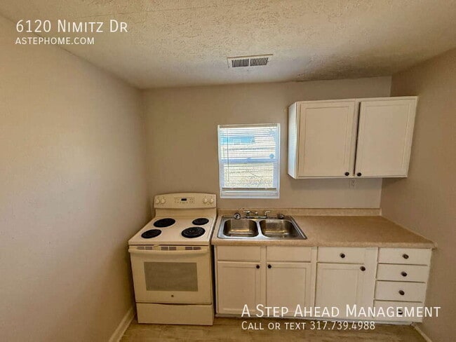 Building Photo - 6120 Nimitz Dr