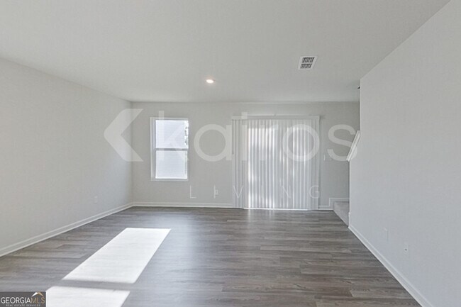 Foto del edificio - 304 Ironwood Ct