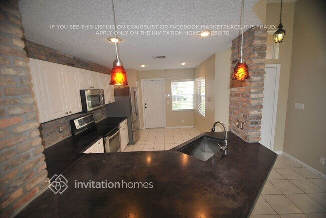 Foto del edificio - 3772 S Lancewood Pl