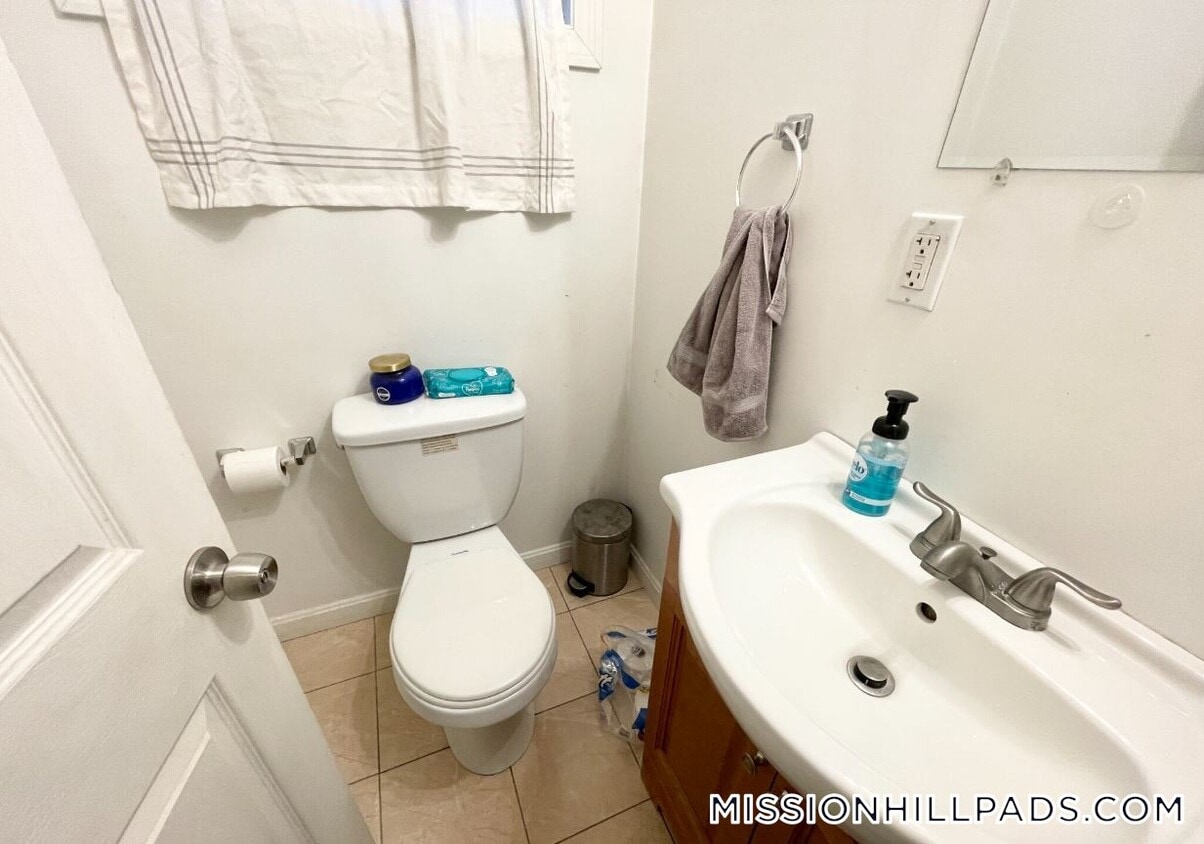 Foto principal - 93A Hillside St