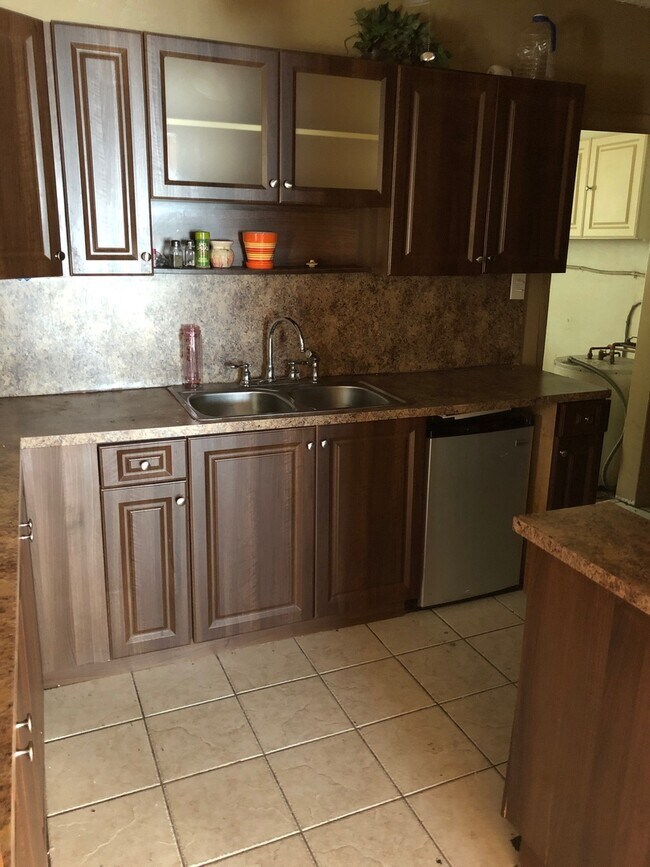 Foto del edificio - 2211 NW 6th Ct