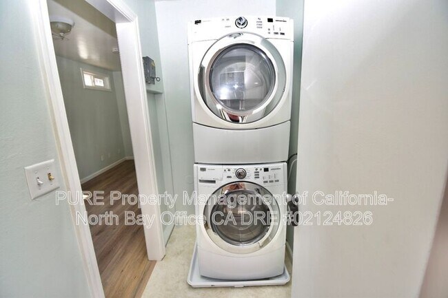Foto del edificio - 7086 Gravenstein Hwy S