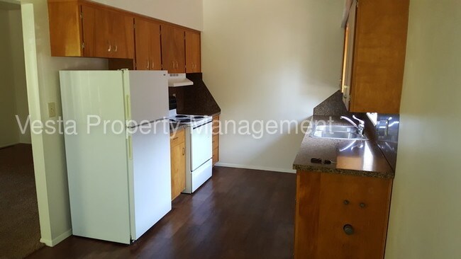Foto del edificio - 3704 Grant Ave
