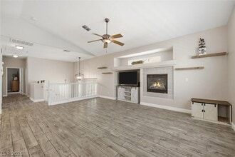 Building Photo - 9816 Red Horse St