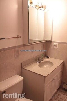 Building Photo - 5 Baldwin Street Ct