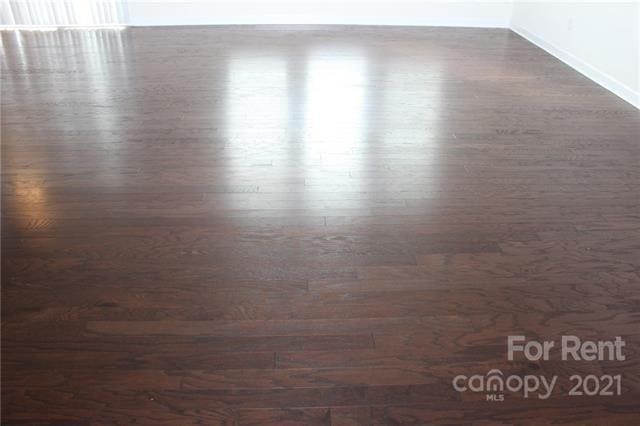 Foto del edificio - 4411 Collingham Dr