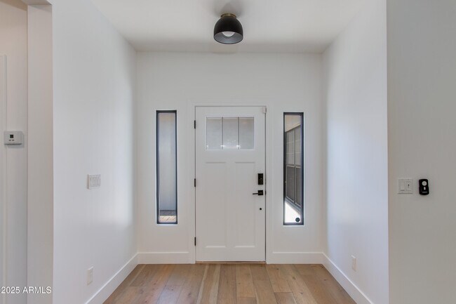 Foto del edificio - 4110 N 47th St