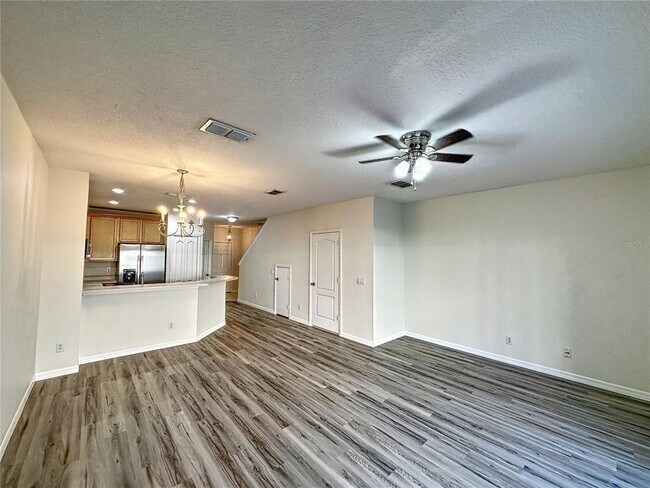 Foto del edificio - 3415 Victoria Pines Dr