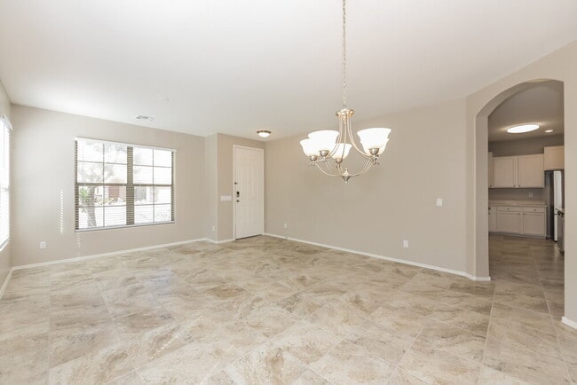 Foto del edificio - 4505 W Pleasant Ln