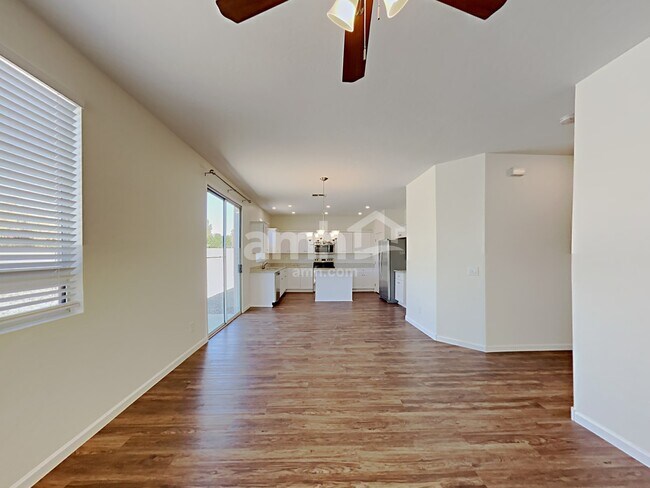 Building Photo - 7008 S 38th Lane