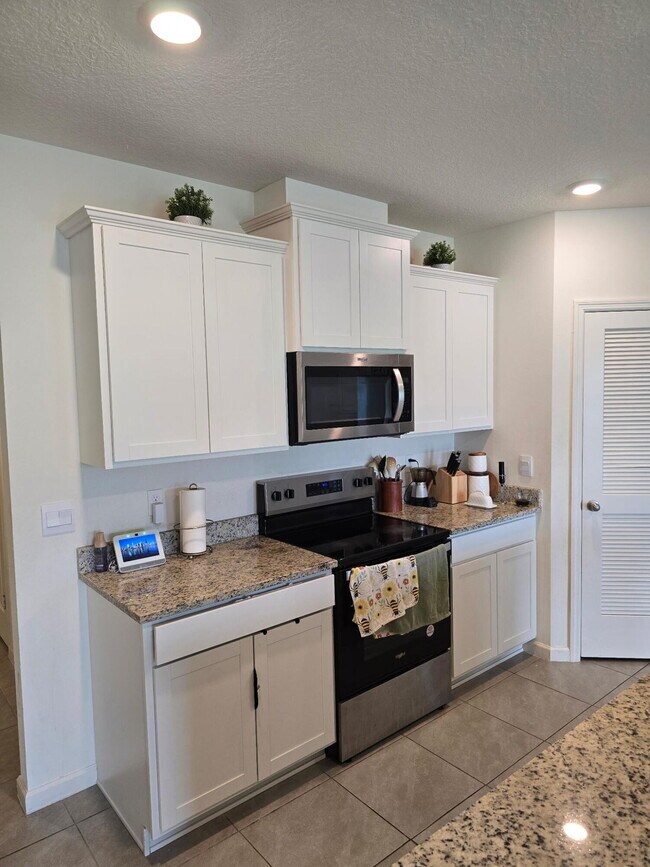 Foto del edificio - 9725 SW Triton Wy