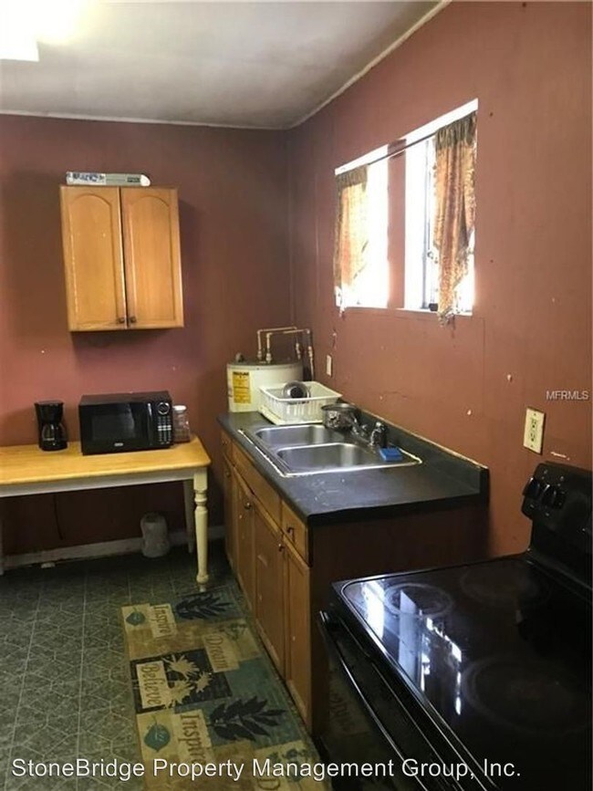 Foto del edificio - 714 Cypress Ave