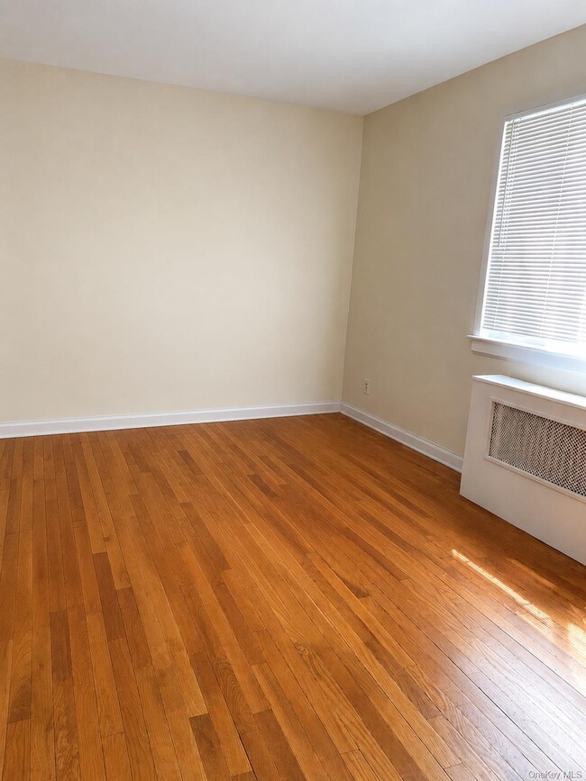 Building Photo - 260-51 73rd Ave