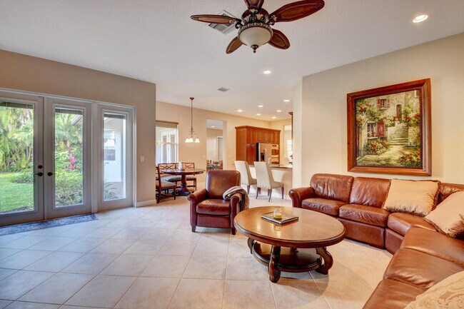 Foto del edificio - 8891 Starhaven Cove