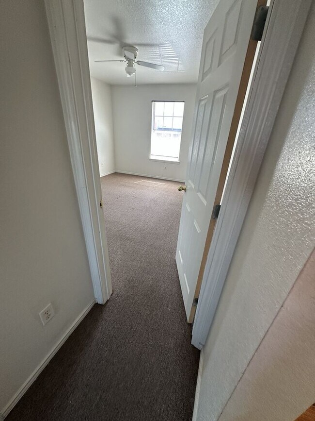 Foto del edificio - 3601 Malibu Ln