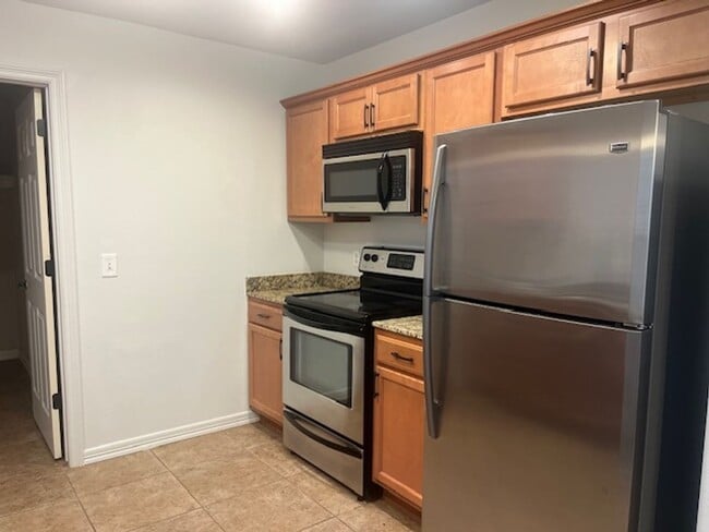 Foto del edificio - Great 3 Bedroom!