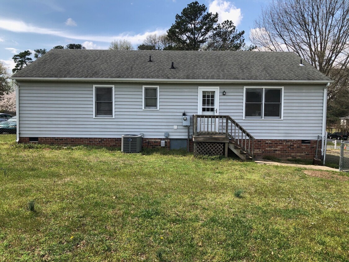 7078 Ann Cabell Ct, Mechanicsville, VA 23111 House Rental in