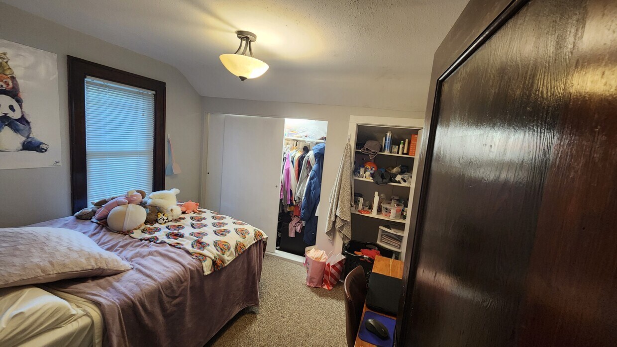 Foto principal - 936 Drake St