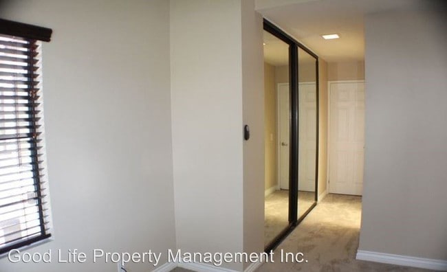 Building Photo - 3 br, 2 bath House - 6957 Sandpiper Pl