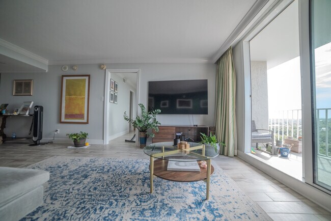Foto del edificio - 2611 Bayshore Blvd