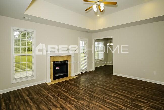 Building Photo - 702 Carter Grove Rd