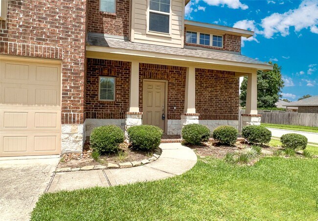 Foto del edificio - 166 Meadow Grove Dr