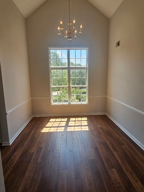 Foto del edificio - 507 Holly Ridge Ln