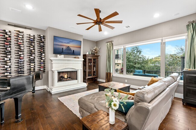 Foto del edificio - 4616 Avery Way