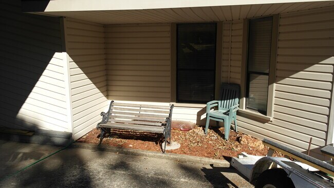 Carport smoking area - 34786 Beach Rd