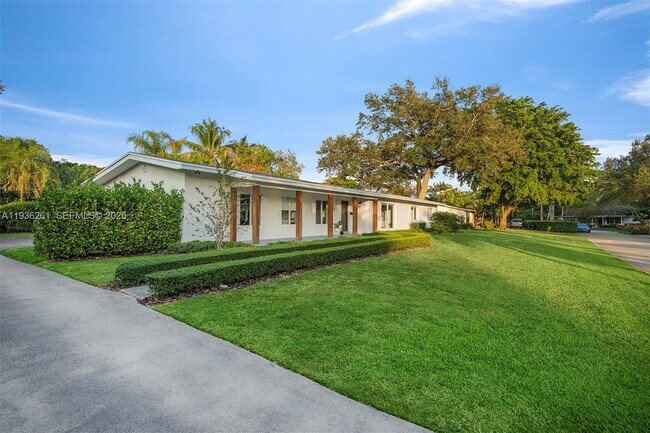 Foto del edificio - 5835 SW 100th Terrace