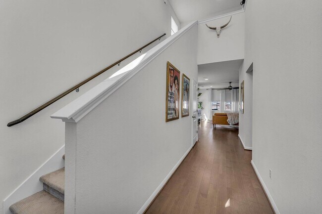 Foto del edificio - 306 Cold Spg Lp