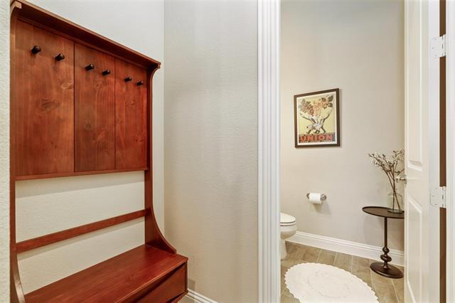 Building Photo - 6246 Rilla St