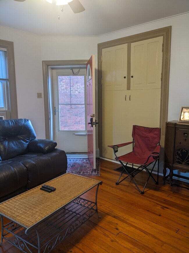 Living room - 9 Penn St