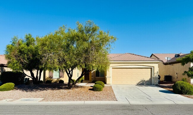 Building Photo - Popular Single-Story Jackson Model in Sun ...