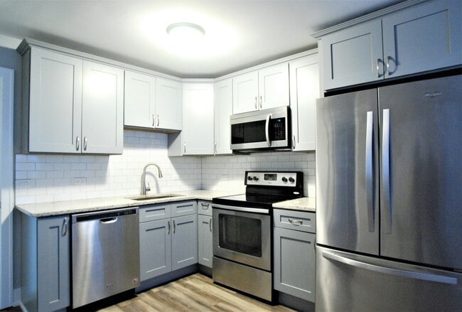 Foto del edificio - 3030 Prairie St