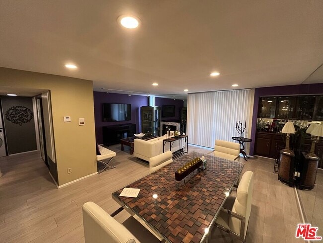 Foto del edificio - 1815 Glendon Ave