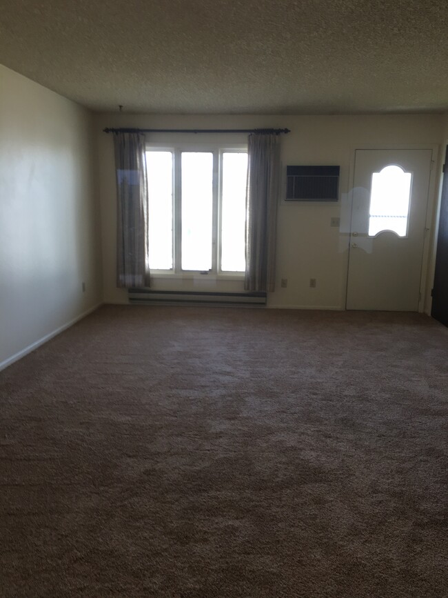 sala de estar - 819 Blackmore Rd
