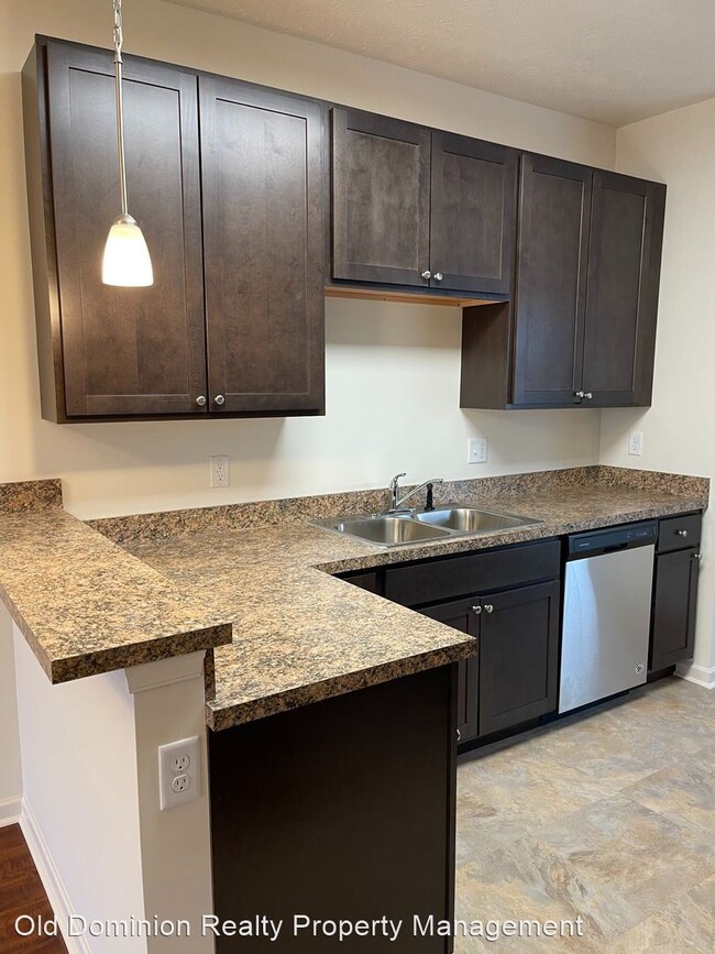 Building Photo - 2861 Congers Creek Rd