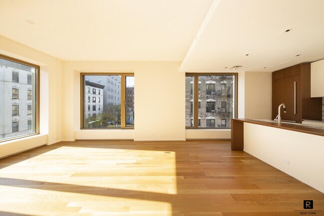 Foto del edificio - 75 Kenmare St