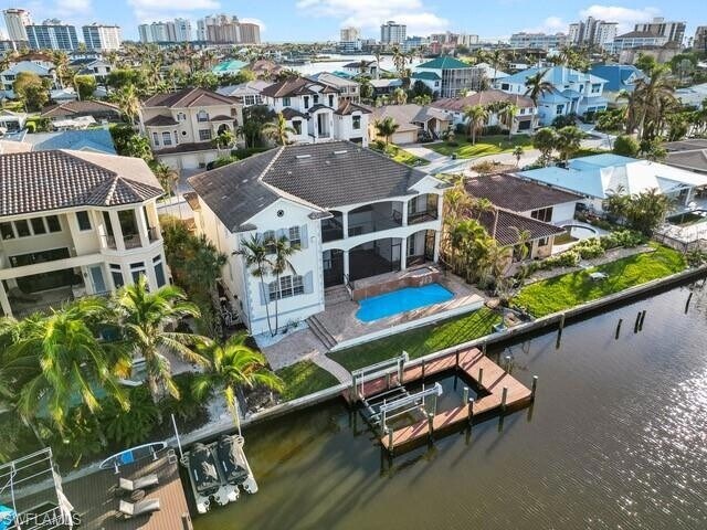 Foto del edificio - 405 Tradewinds Ave