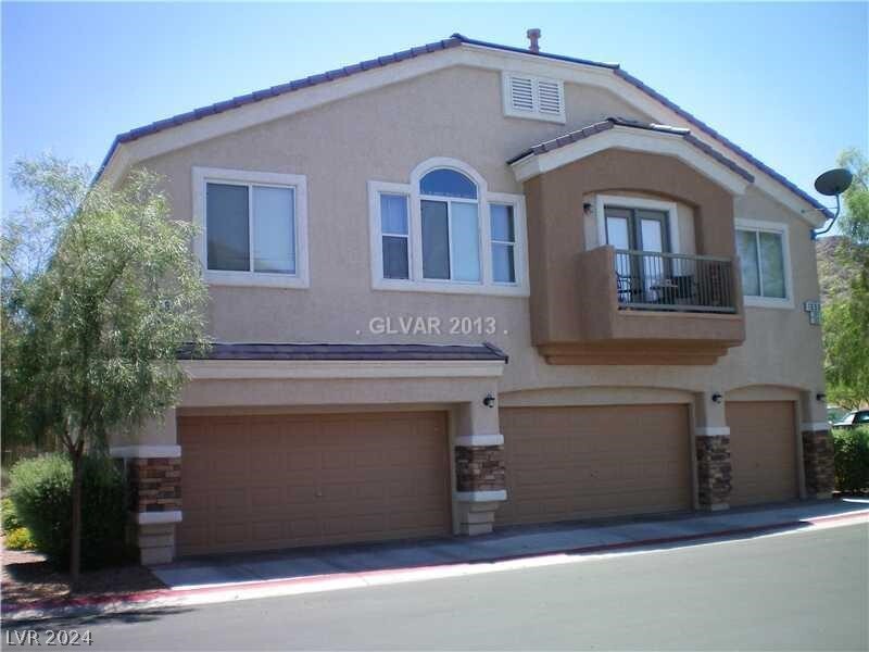 Primary Photo - 1098 Sheer Paradise Ln