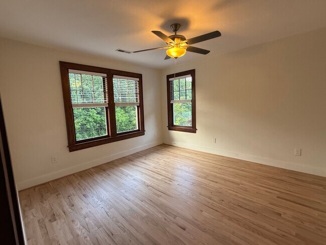 Foto del edificio - 1234 Wasena Ave SW