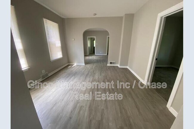 Foto del edificio - 616 Vine St